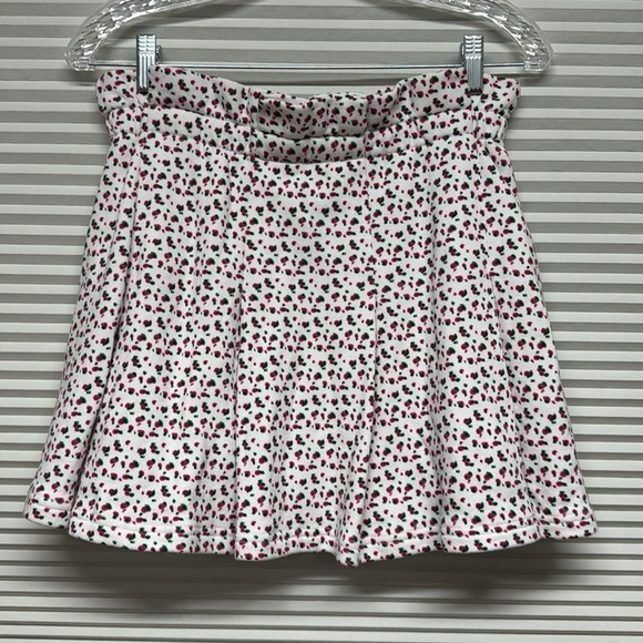 Something Navy Mya White Pink Floral Pleated Skort with Pockets Size Small - Picture 6 of 8